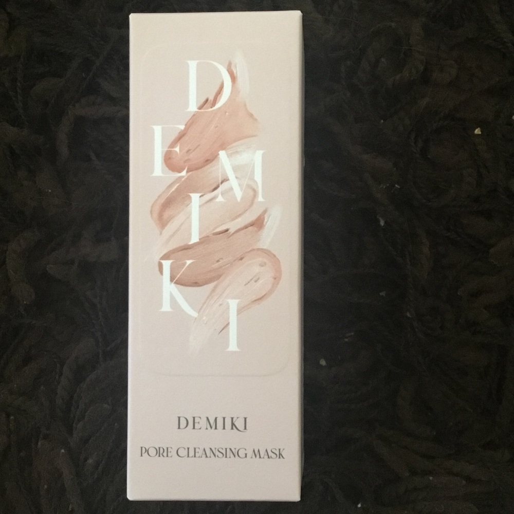 DEMIKI Pore Cleansing Mask - sealed